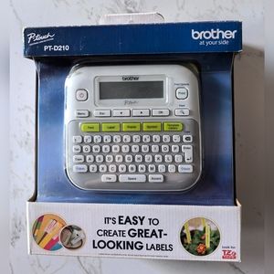 Brother P-touch PTD210 labelmaker NIB